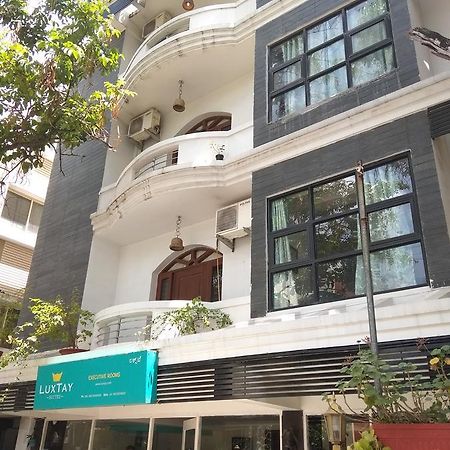 Luxtay Suites 벵갈루루 외부 사진