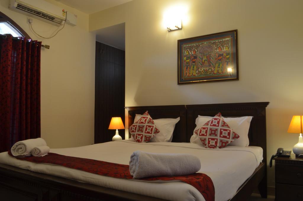Luxtay Suites 벵갈루루 객실 사진