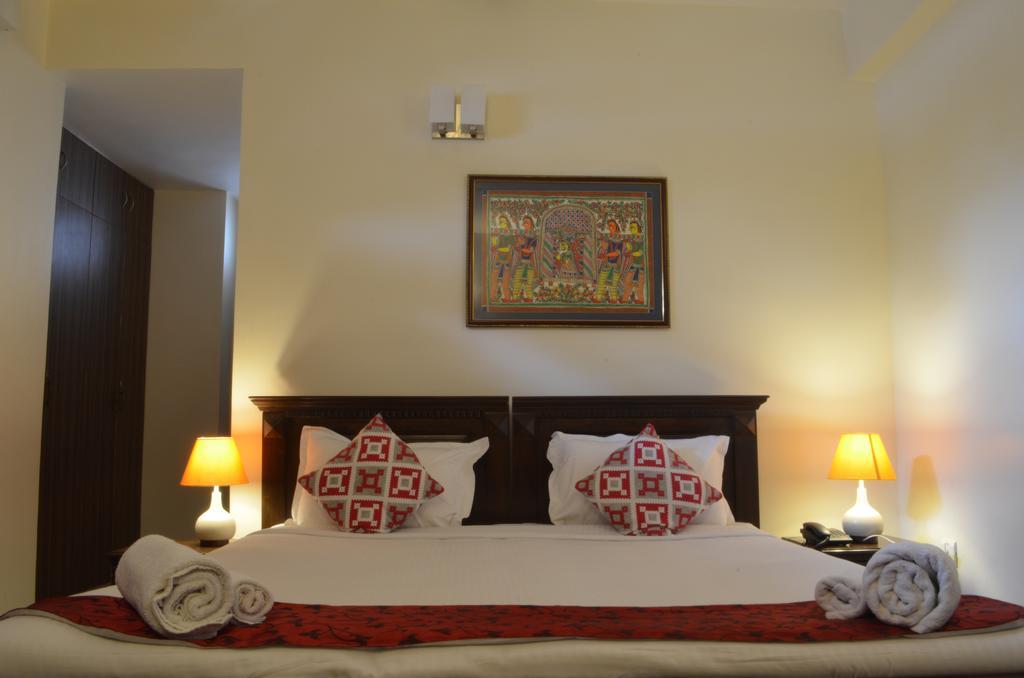 Luxtay Suites 벵갈루루 객실 사진